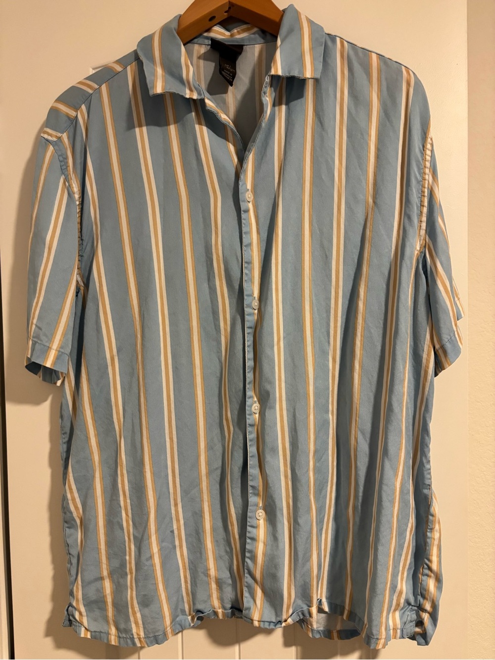 H&M Mens Striped Button Down Shirt Large